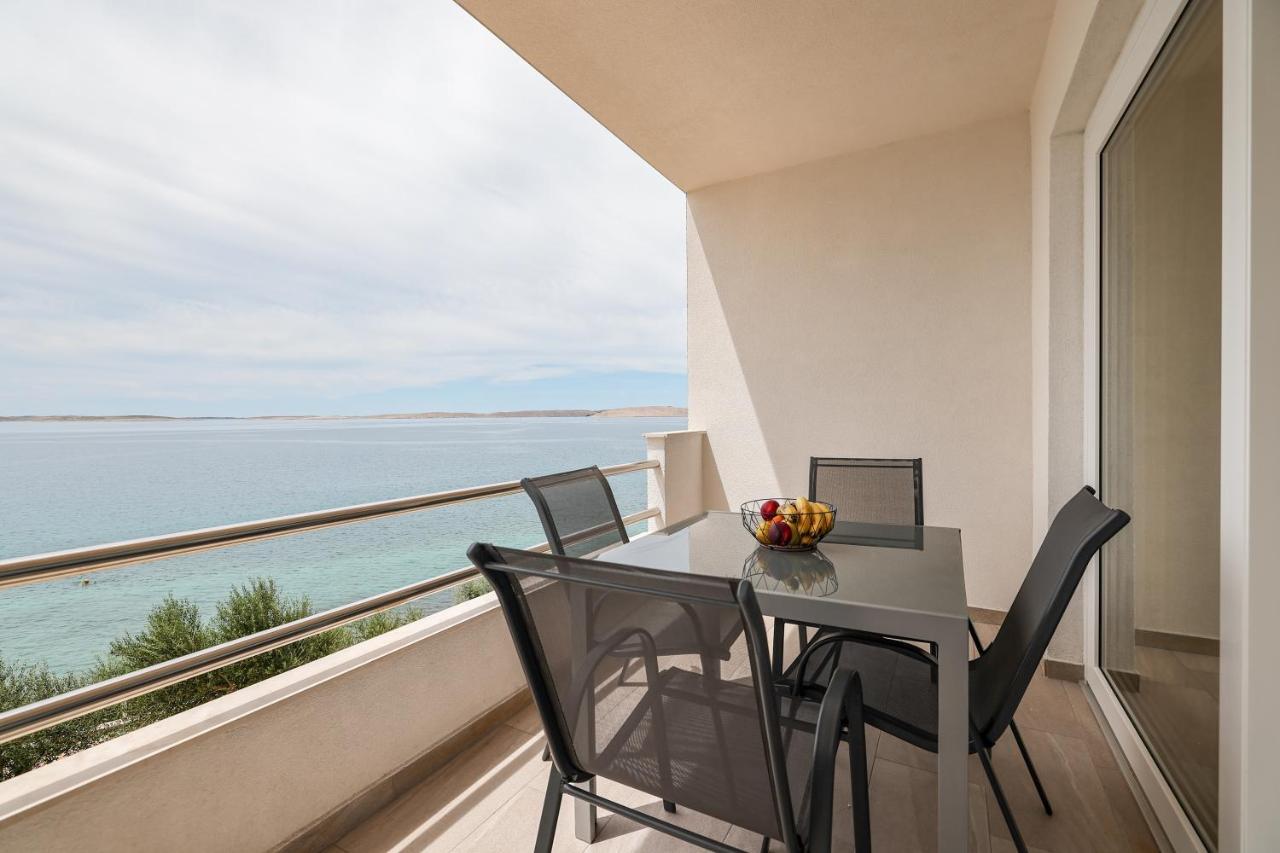 Beachfront Apartments Tic With Seaview Miletici Esterno foto