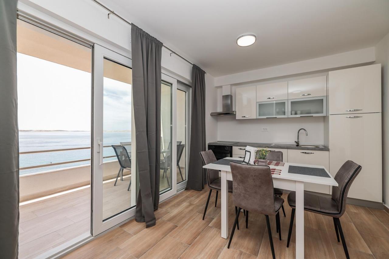 Beachfront Apartments Tic With Seaview Miletici Esterno foto