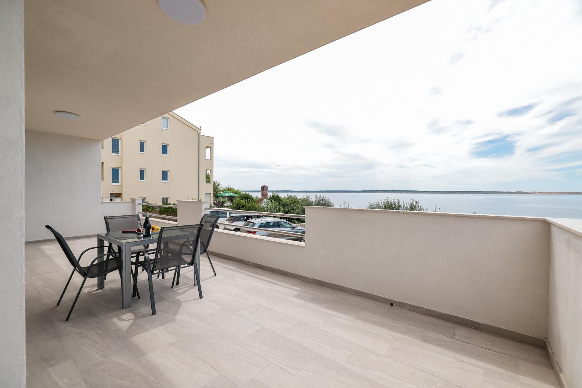 Beachfront Apartments Tic With Seaview Miletici Esterno foto