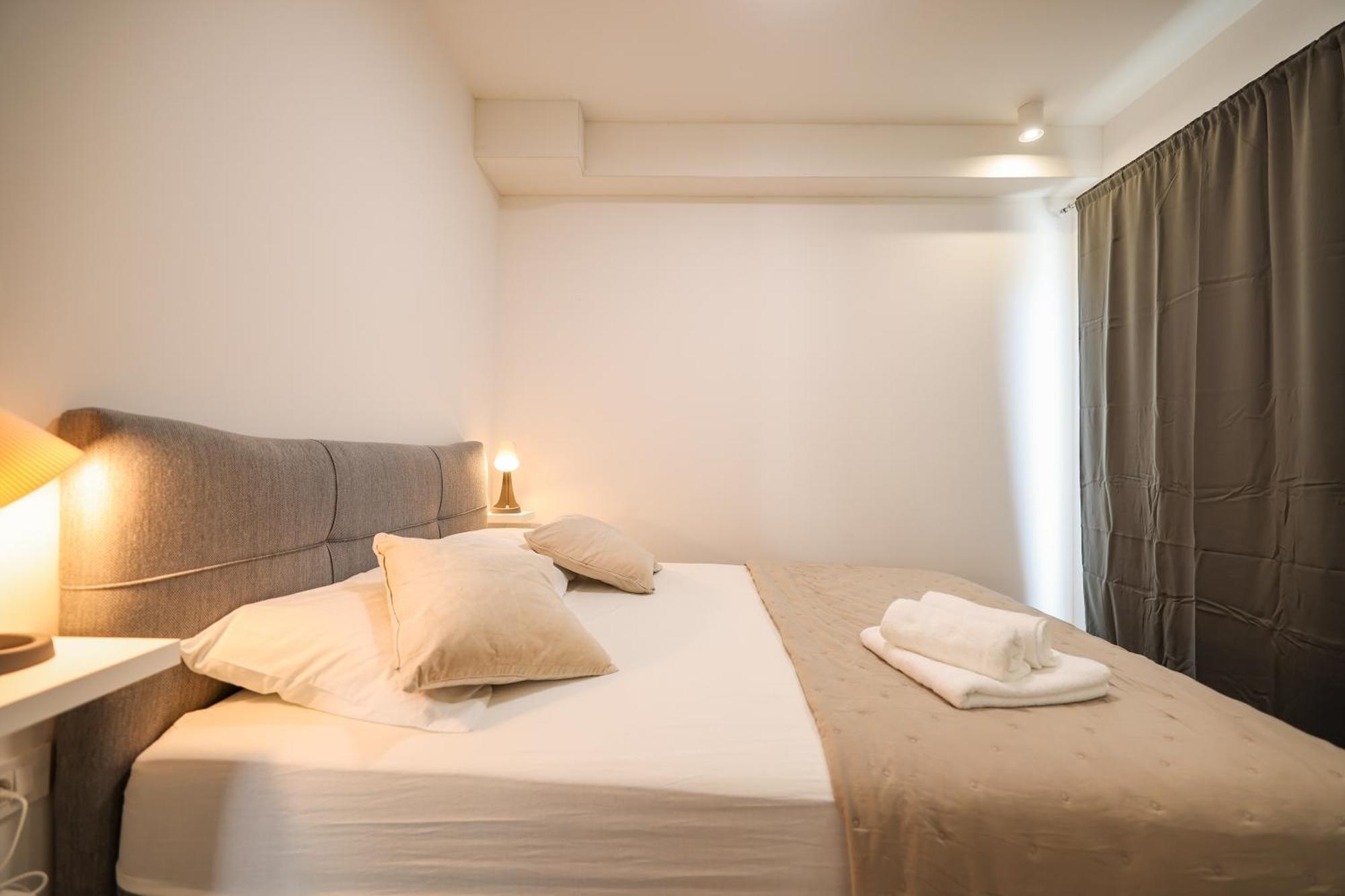 Beachfront Apartments Tic With Seaview Miletici Esterno foto