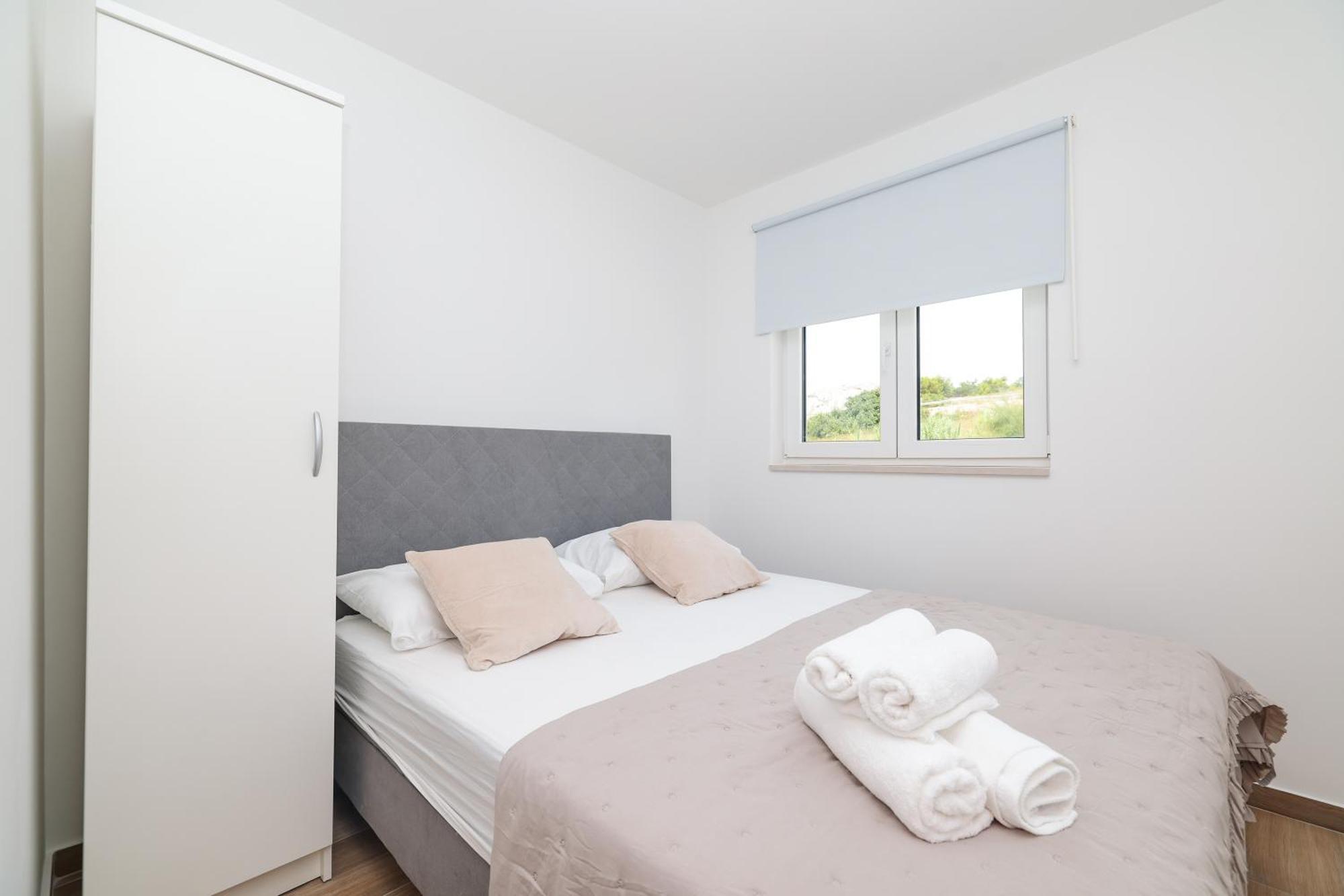 Beachfront Apartments Tic With Seaview Miletici Esterno foto