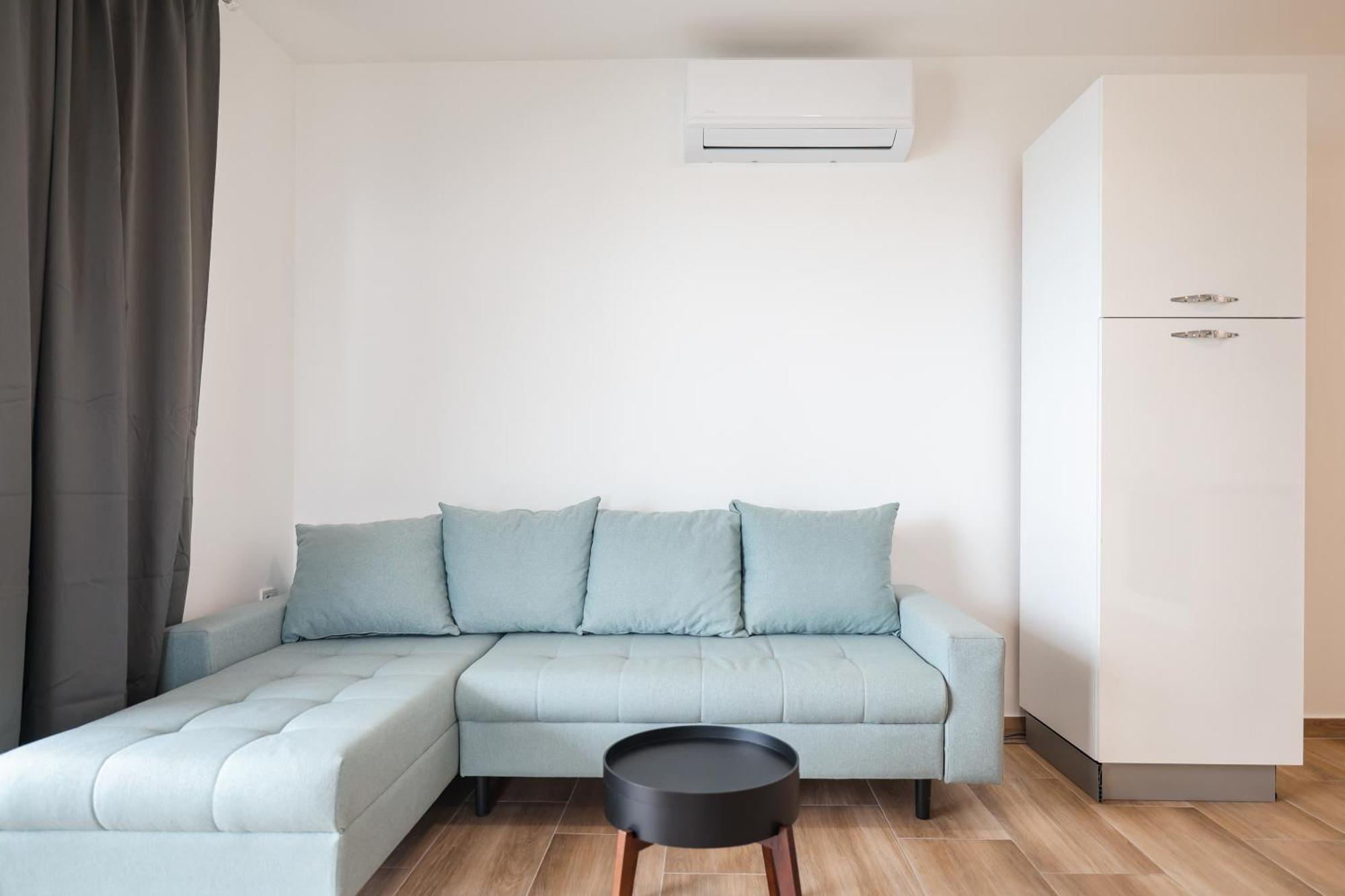 Beachfront Apartments Tic With Seaview Miletici Esterno foto